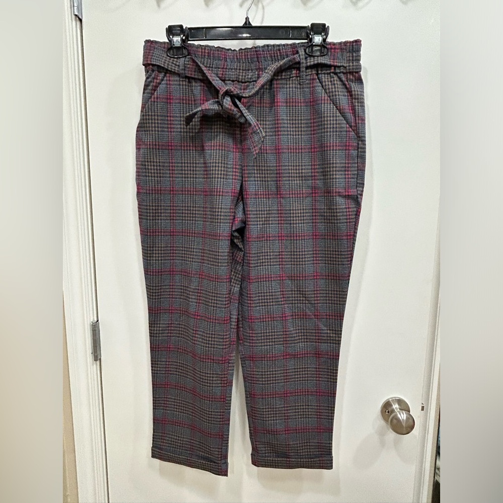 Altar’d State plaid pants with tie. Size Large